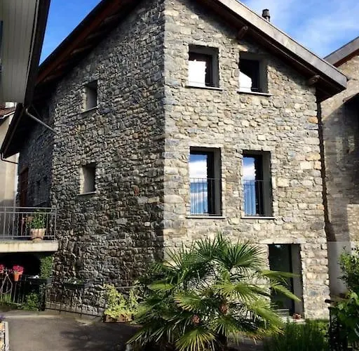 Beau Dans Ancienne Grange Renovee. * 布洛奈