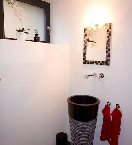 아파트 Beau Dans Ancienne Grange Renovee.